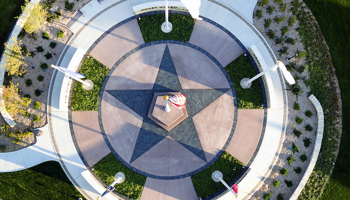 Veterans Plaza