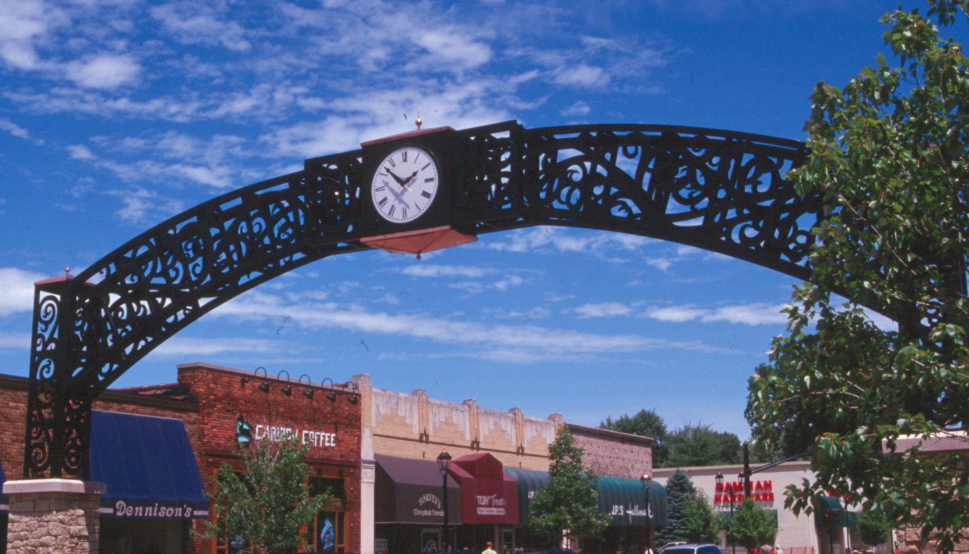 Grosse Pointe Streetscape