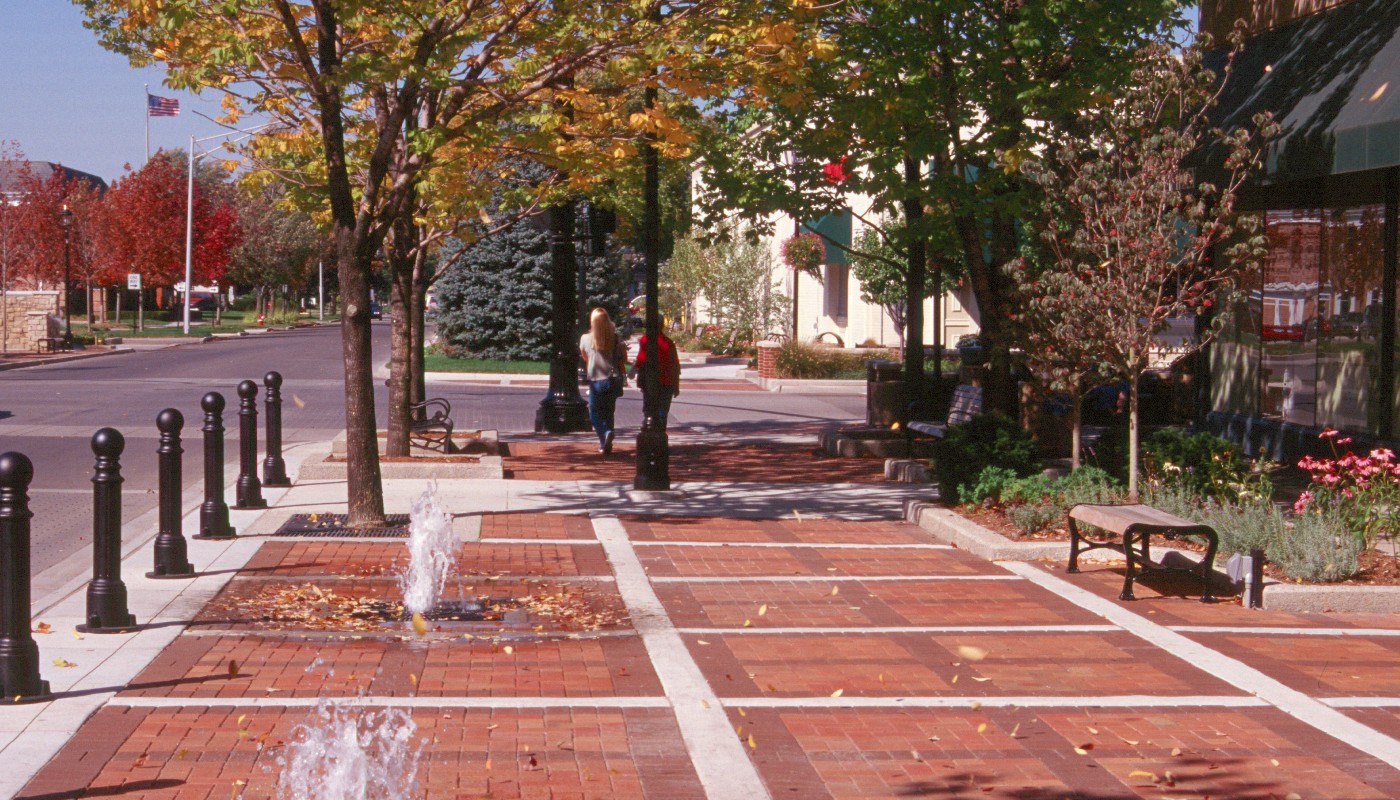 Grosse Pointe Streetscape