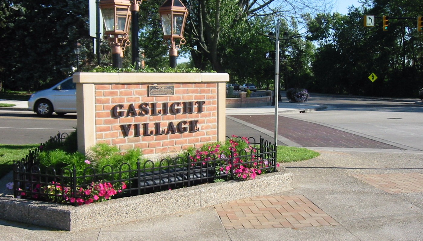 East Grand Rapids Streetscape