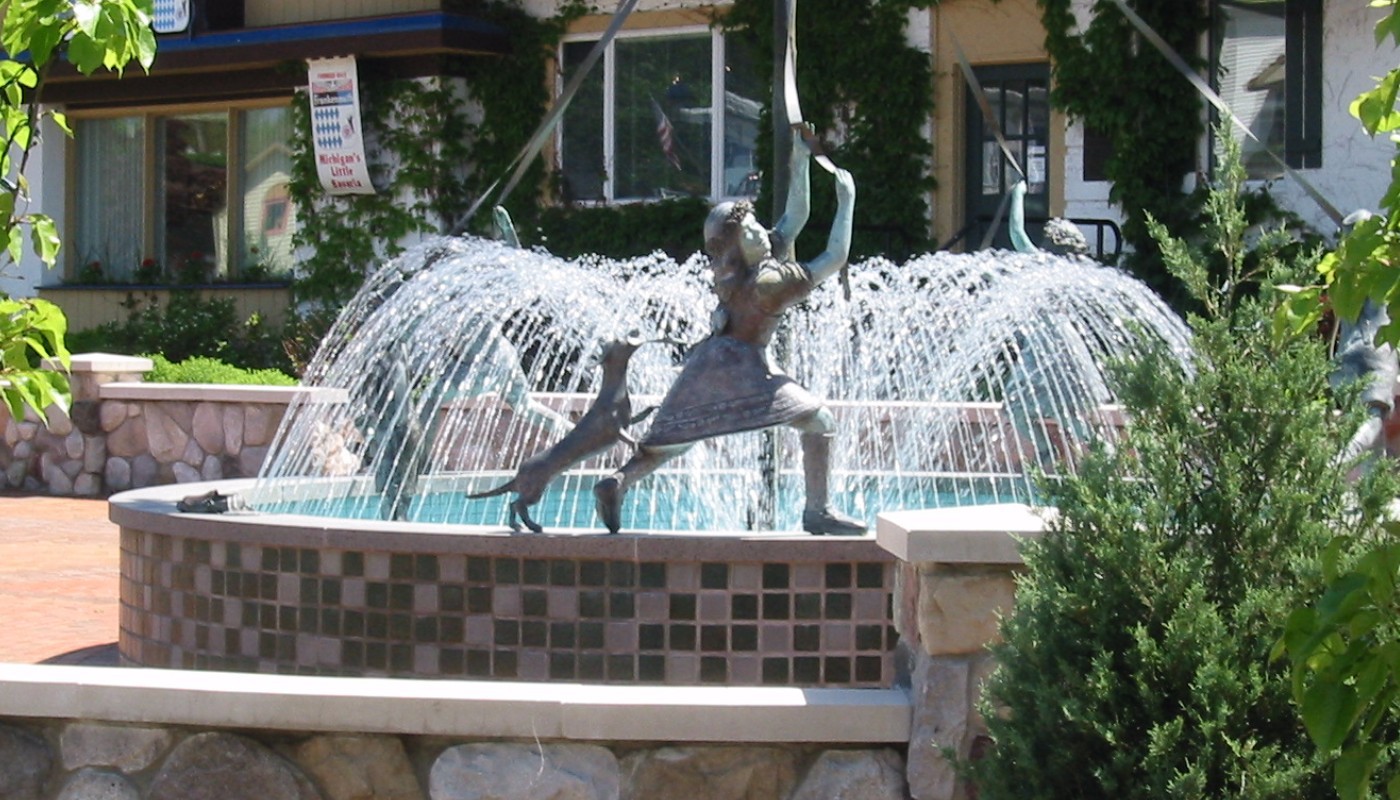 Guzenhausen Plaza