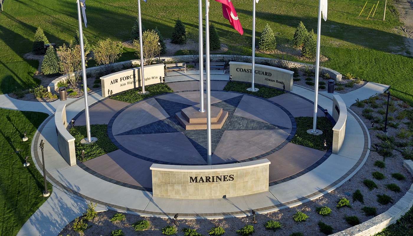 Veterans Plaza